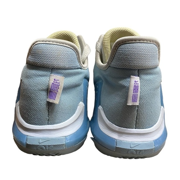 Nike Lebron Witness 6 Basketball Sneakers from Finish Line Size 3.5 Y - Picture 7 of 10